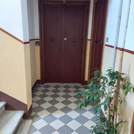 Via Buonviaggio Lägenhet