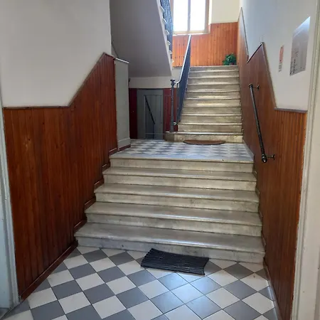 Lägenhet Via Buonviaggio *